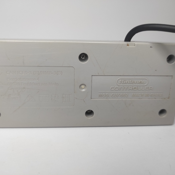 Nintendo NES Classic Edition Mini Console w/ Controller, 2016 - Picture 6 of 12